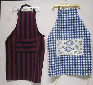 lot 414 image: 2 Aprons