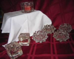 lot 432 image: Lot of Clear Glass Candle Holders