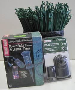lot 468 image: Lot of Outdoor Light Stakes