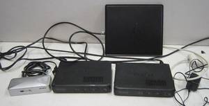 lot 470 image: Lot of Antennas & Converters