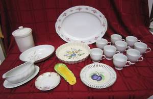 lot 574 image: Lot of Japanese Made China