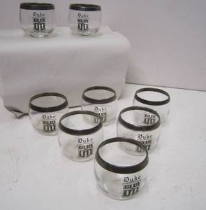 lot 580 image: Set of 8 Duke University Stemless Wine Glasses