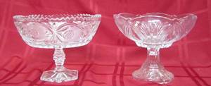 lot 584 image: 2 Pressed Glass Footed Fruit Bowls