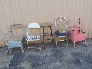 lot 227 image: 2 school desk  needs restoried ,  metal patio chair with imperial set cover