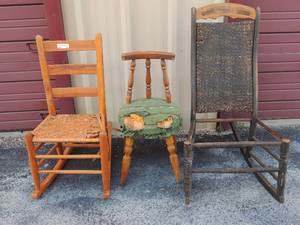 lot 226 image: Childs rocker and adult rocker wicker needs repair    small stool narrow back