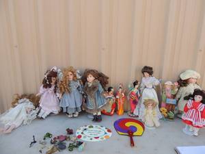 lot 262 image: Antique porcelain dolls some with stands 3 Chinese dolls mini toys tractor, ants, spiders and more