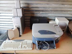 lot 285 image: Various speakers for computer RCA Yamaha HP desk printer unknown working order gateway keyboard and more