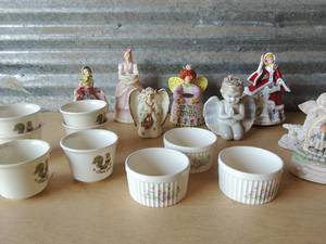lot 289 image: Pink royal Crown angel,   Schmid Music lady for my garden angel,   6 rooster cups and 3 momur cups