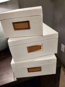 lot 50 image: Storage Boxes by Hearth & Hand with Magnolia
