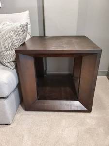 lot 52 image: Mandalay Home Wood Side Table