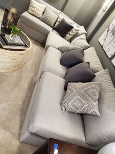 lot 60 image: Cotton Blend Sectional