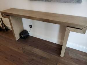 lot 107 image: Mira Console Table by Mandalay Home Furnishings