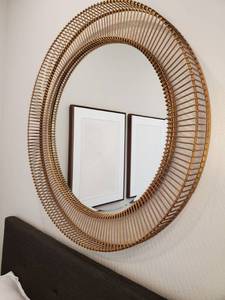 lot 113 image: Round Beveled Mirror with Wire Frame