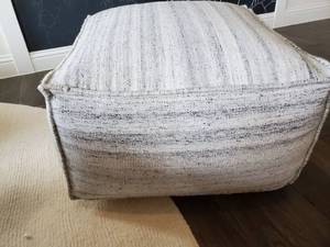 lot 34 image: Square Nicely Woven Pouf