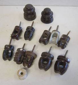 lot 660 image: insulators