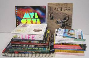 lot 707 image: Lot of 19 Books
