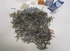 lot 763 image: Container of Assorted Screws