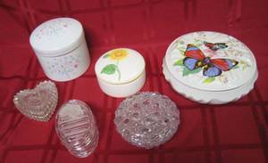 lot 777 image: 6 Decorative Boxes