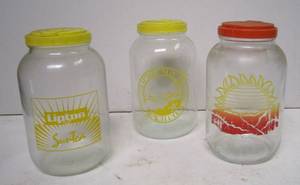 lot 780 image: 3 Sun Tea Jars