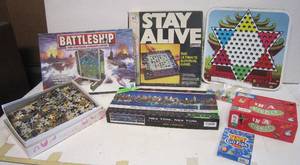 lot 805 image: Games