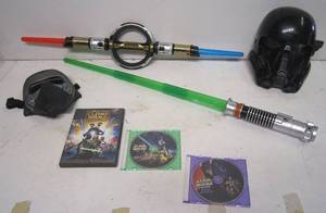 lot 828 image: Star Wars Lot