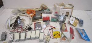 lot 832 image: Lot of Assorted Electrical Supplies