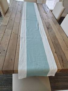 lot 51 image: Table Runner