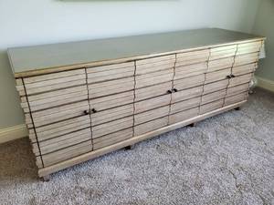 lot 91 image: Bronze Finished Wood ConsoleDresser