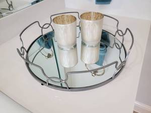 lot 104 image: Mirrored Metal Tray with Candles