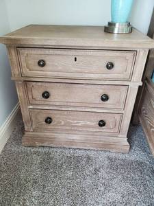 lot 93 image: Three Drawer Side Table by Stanley Furniture