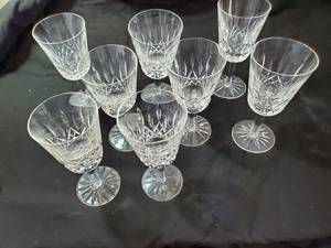 lot 11 image: 8 Waterford Wine Glasses