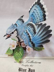 lot 44 image: Lenox Hand Painted Fine Porcelain Blue Jay
