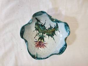 lot 51 image: Italian Pottery Bowl