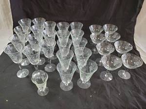 lot 95 image: Etched Grape & Grapevine Stemware