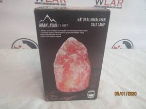 lot 38 image: NEW IN BOX NATURAL HIMALAYAN SALT LAMP&nbsp
