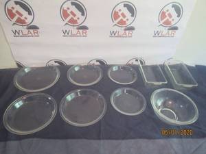 lot 48 image: TOTAL OF 9 PC PYREX CLEAR BAKING DISHES&nbsp&nbsp- OBLONG BAKING DISHES&nbsp&nbsp- PIE DISHES&nbsp&nbsp- MIXING BOWLS&nbsp&nbspSEE PICS FOR MEASUREMENTS&nbsp