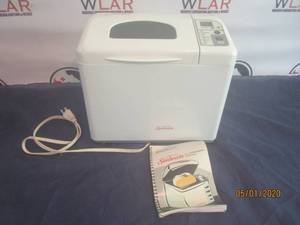 lot 54 image: SUNBEAM 2 LB EXPRESS BAKE BREAD MAKER 102813 LIKE NEW&nbsp