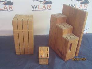 lot 135 image: TOTAL OF 3 WOOD KNIFE BLOCKS&nbsp