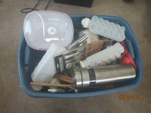 lot 141 image: MISC KITCHEN SUPPLY LOT&nbsp&nbsp- TOTE INCLUDED&nbsp