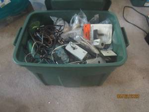 lot 168 image: MISC HARDWARE LOT&nbsp-TOTE INCLUDED