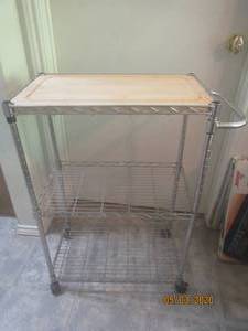 lot 302 image: MOBILE 3 TIER WIRE CART WITH TOP CUTTING BOARD &amp WHEELS&nbsp-34 H X 26 L&nbsp