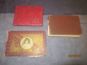 lot 329 image: TOTAL OF 3 VINTAGE 1920S AUTOGRAPH BOOKS&nbsp