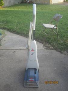 lot 351 image: BISSELL QUICK STEAMER PLUS&nbsp VAC