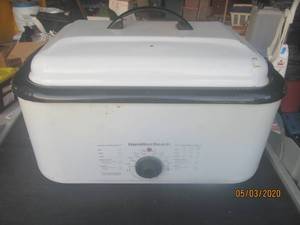 lot 366 image: HAMILTON BEACH ROASTER OVEN&nbsp