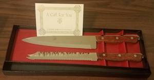 lot 13 image: VINTAGE MAXAM 2-PIECE CARVING SET (NEW IN BOX)