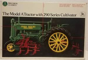 lot 23 image: VINTAGE PRECISION SERIES #2 JOHN DEERE MODEL A TRACTOR WITH 290 SERIES CULTIVATOR (NEW IN BOX)