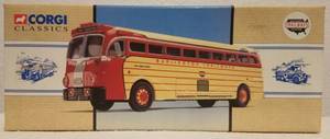 lot 25 image: VINTAGE CORGI CLASSICS BURLINGTON TRAILWAYS YELLOW COACH #743 (NEW IN BOX)