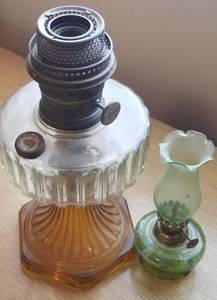 lot 58 image: VINTAGE OIL LAMPS