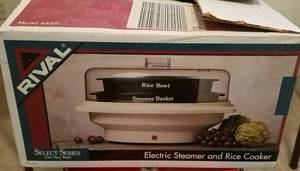lot 90 image: RIVAL ELECTRIC STEAMER AND RICE COOKER