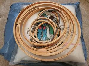 lot 100 image: LOT OF ASSORTED EMBROIDERY  CROSS STITCH WOODEN HOOPS AND MORE